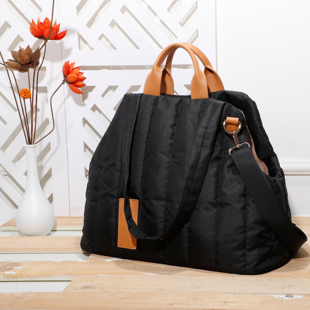 Stylish Waterproof Pet Carrier Bag - Lightweight & Portable for Dogs and Cats