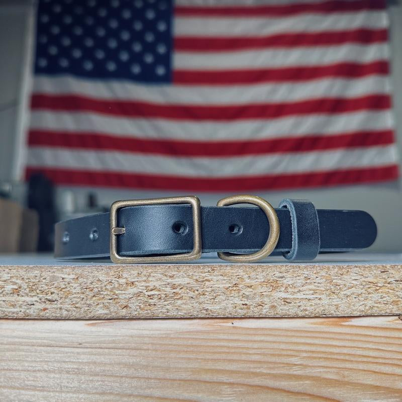 Premium Leather Dog Collar - Stylish & Durable for Your Beloved Pet